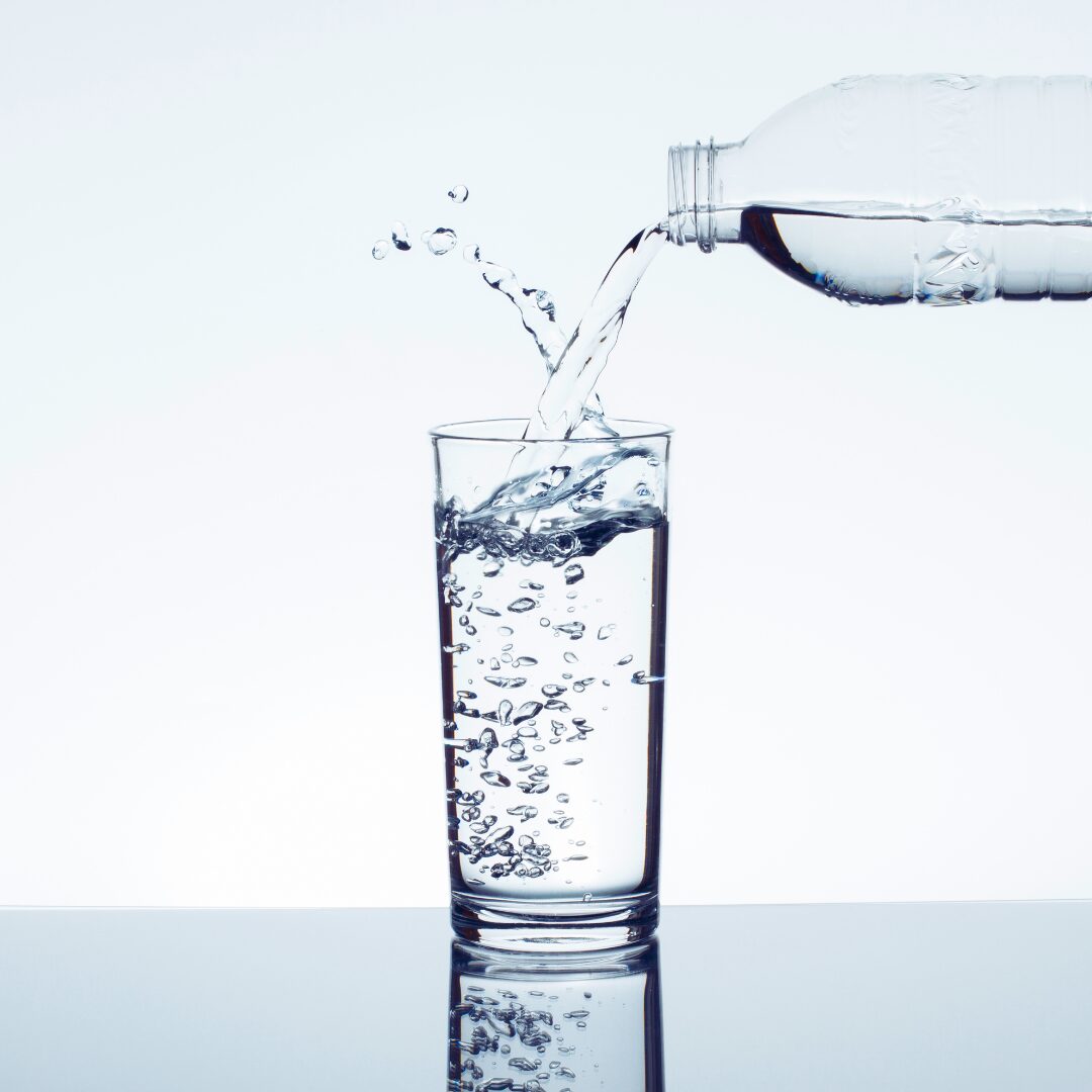 飲み水にはこだわるのに、
お風呂の水は、そのままですか？